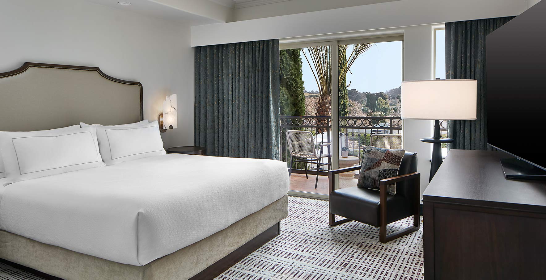  King Suite with Balcony