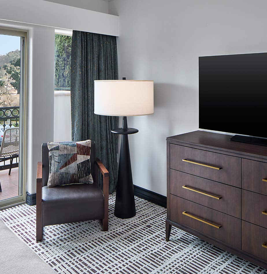 King Suite with Balcony King Suite with Balcony